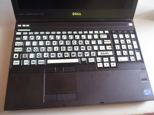 Dell Precision con teclado Dvorak versión Malbusca
